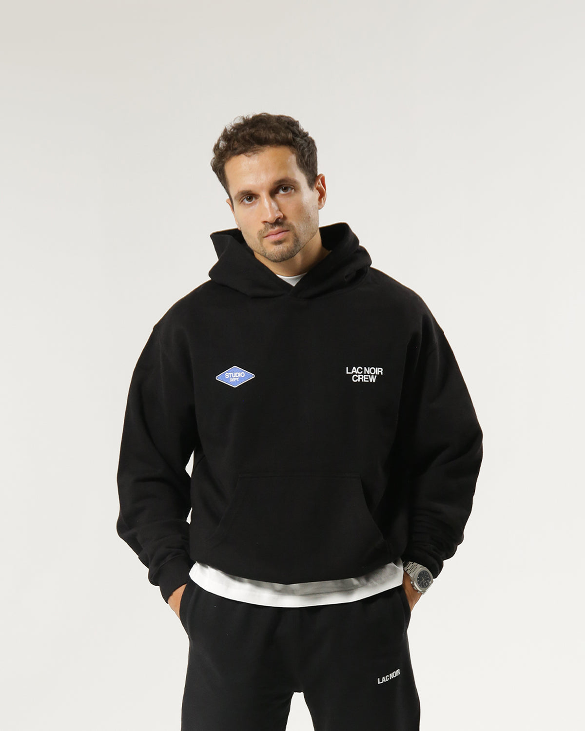 LAC NOIR STUDIO CREW HOODIE- BLACK