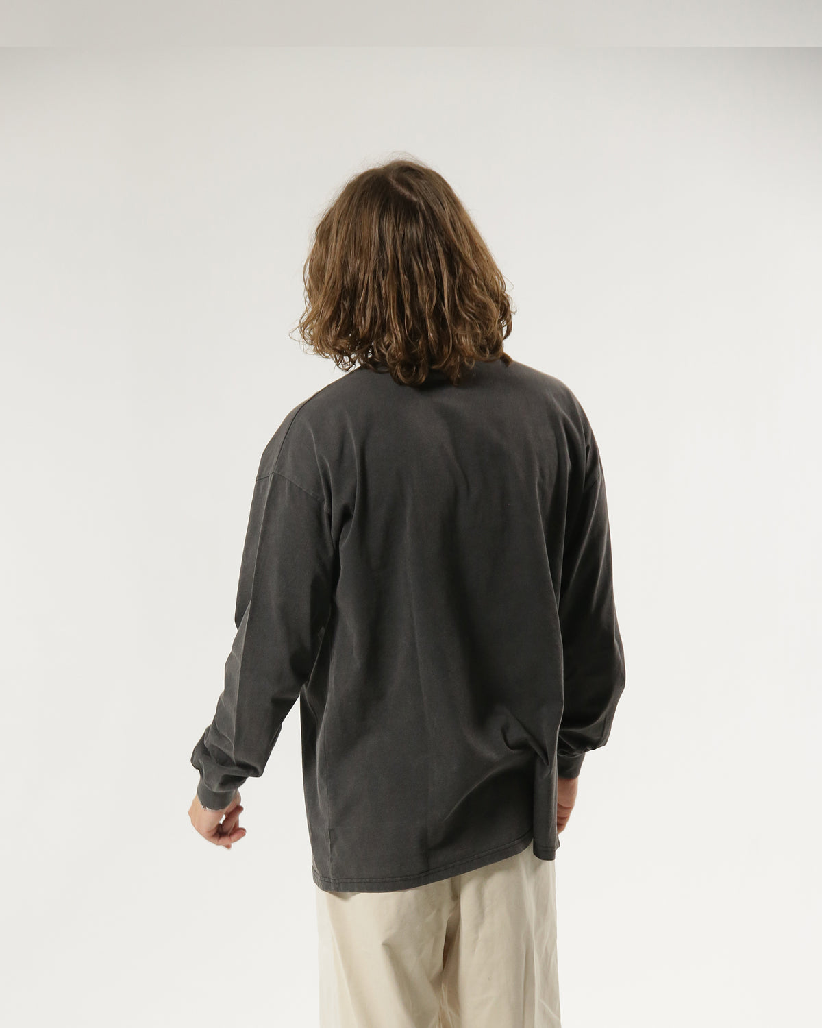 LAC NOIR DISTRESS LONG SLEEVE - SMOKE BLACK