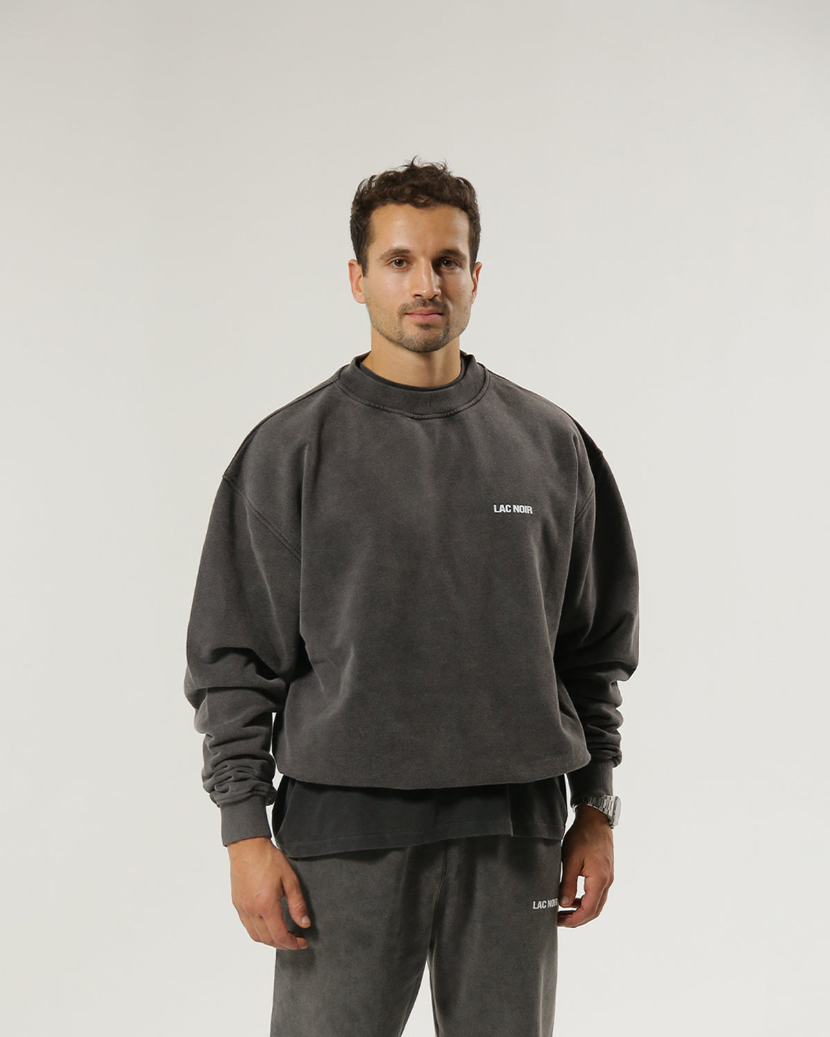 LAC NOIR CORE SWEATSHIRT- SMOKE BLACK