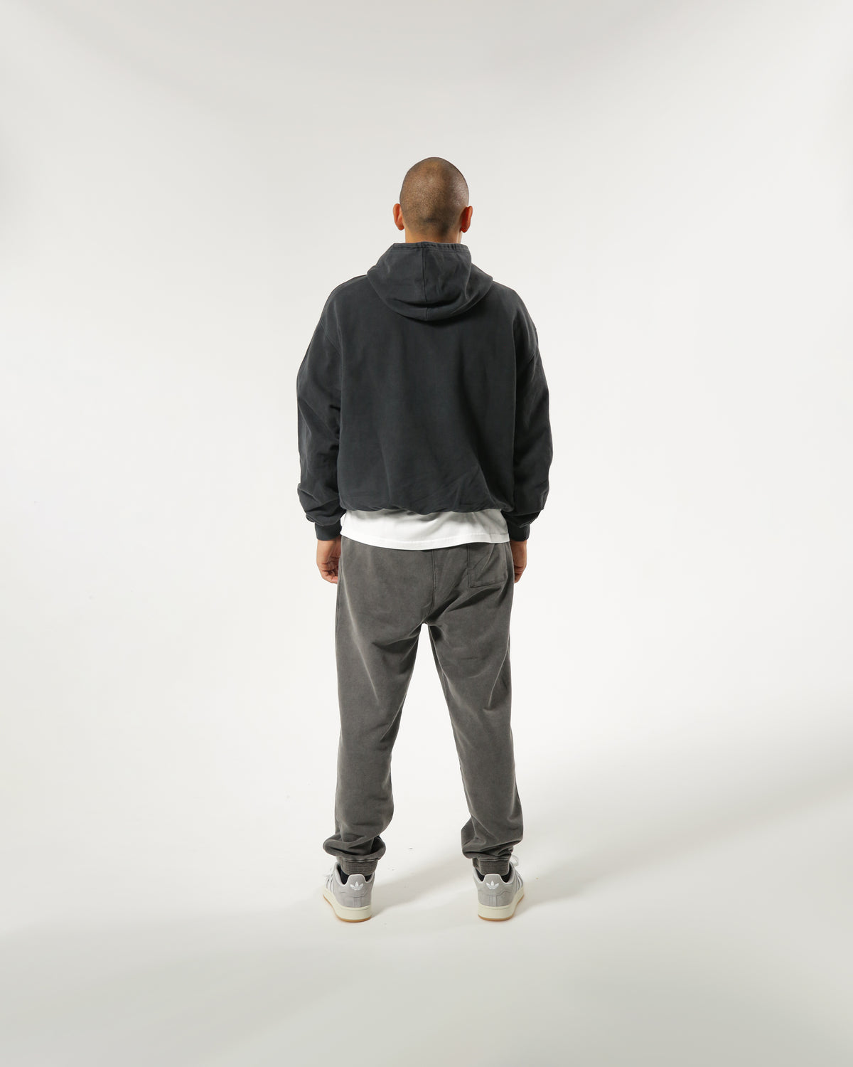 LAC NOIR TAILORED ELASTIC HOODIE- SMOKE BLACK